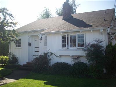 410 7th Ave NW, Puyallup, WA 98371