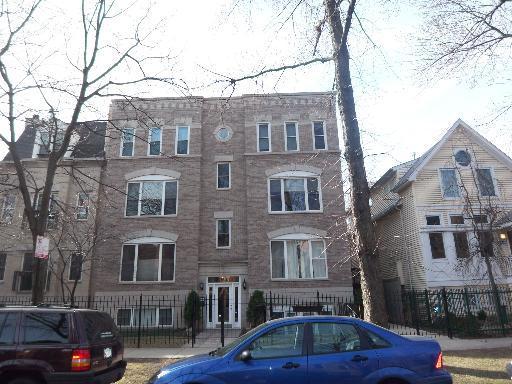 Discounted duplex in Lincoln Park listed below ’02, ’04, and ’06 prices