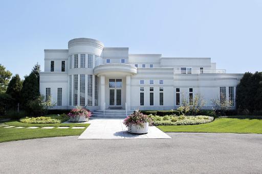 Northbrook ‘smart’ mansion declared ‘Home of the Year’